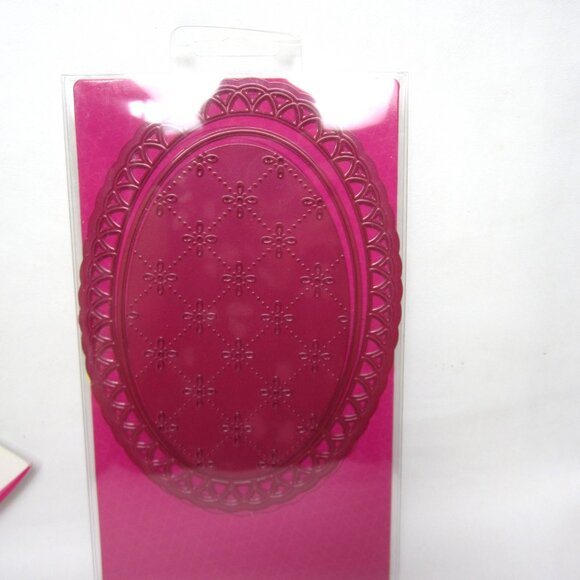 Heartfelt Creations Eyelet Oval 3 Pcs Craft Dies HCD1-776 - Picture 3 of 3